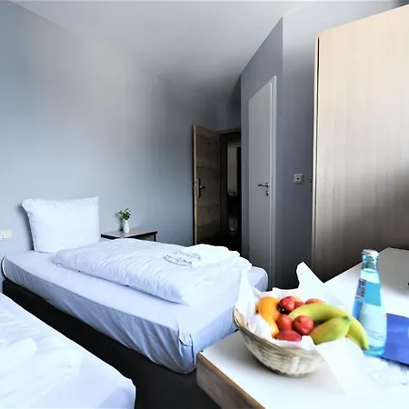 Hotel One 3*